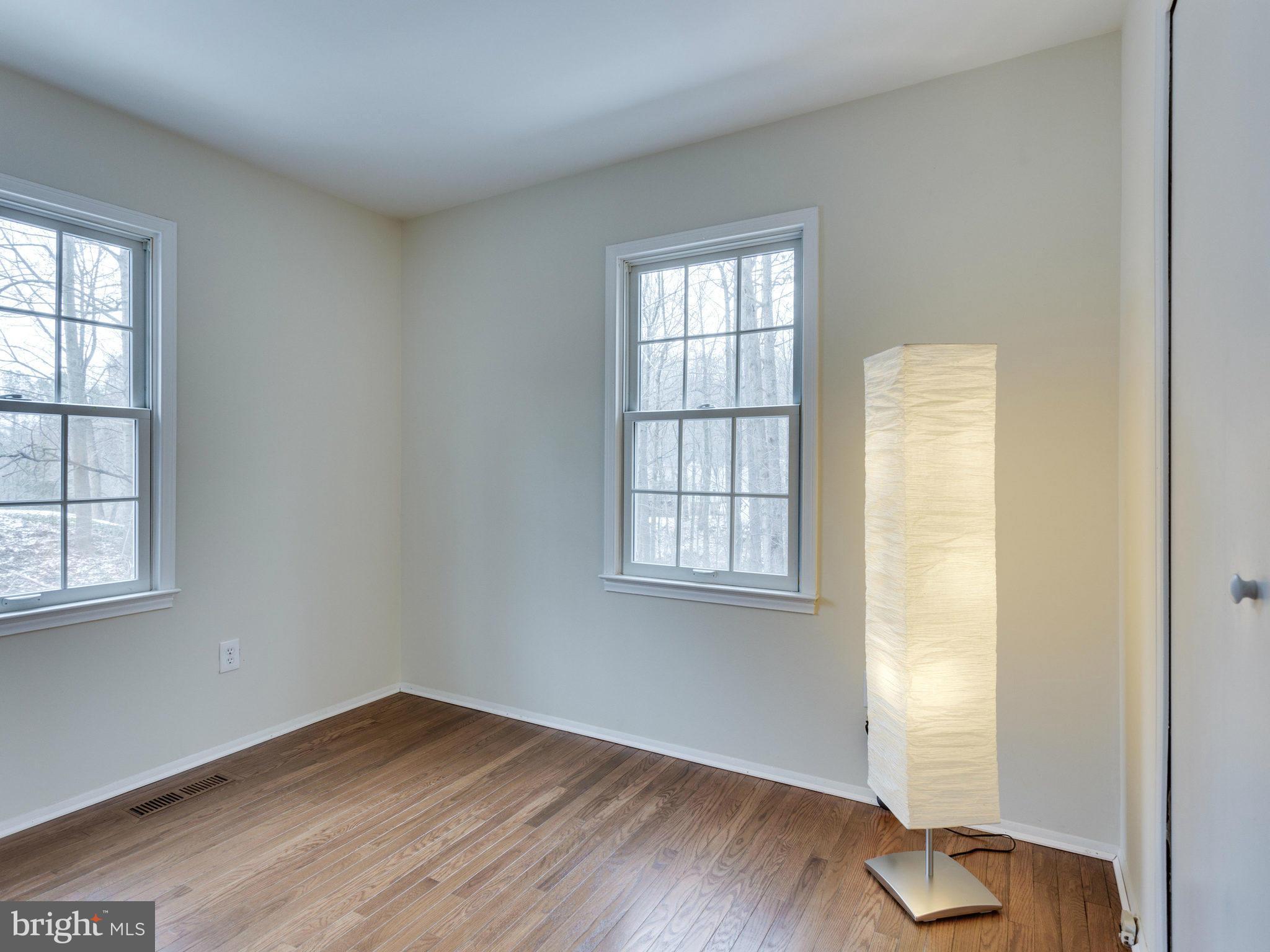 5457 Calvin Court Springfield, VA 22151 - Photo 16 of 30 Bedroom #2