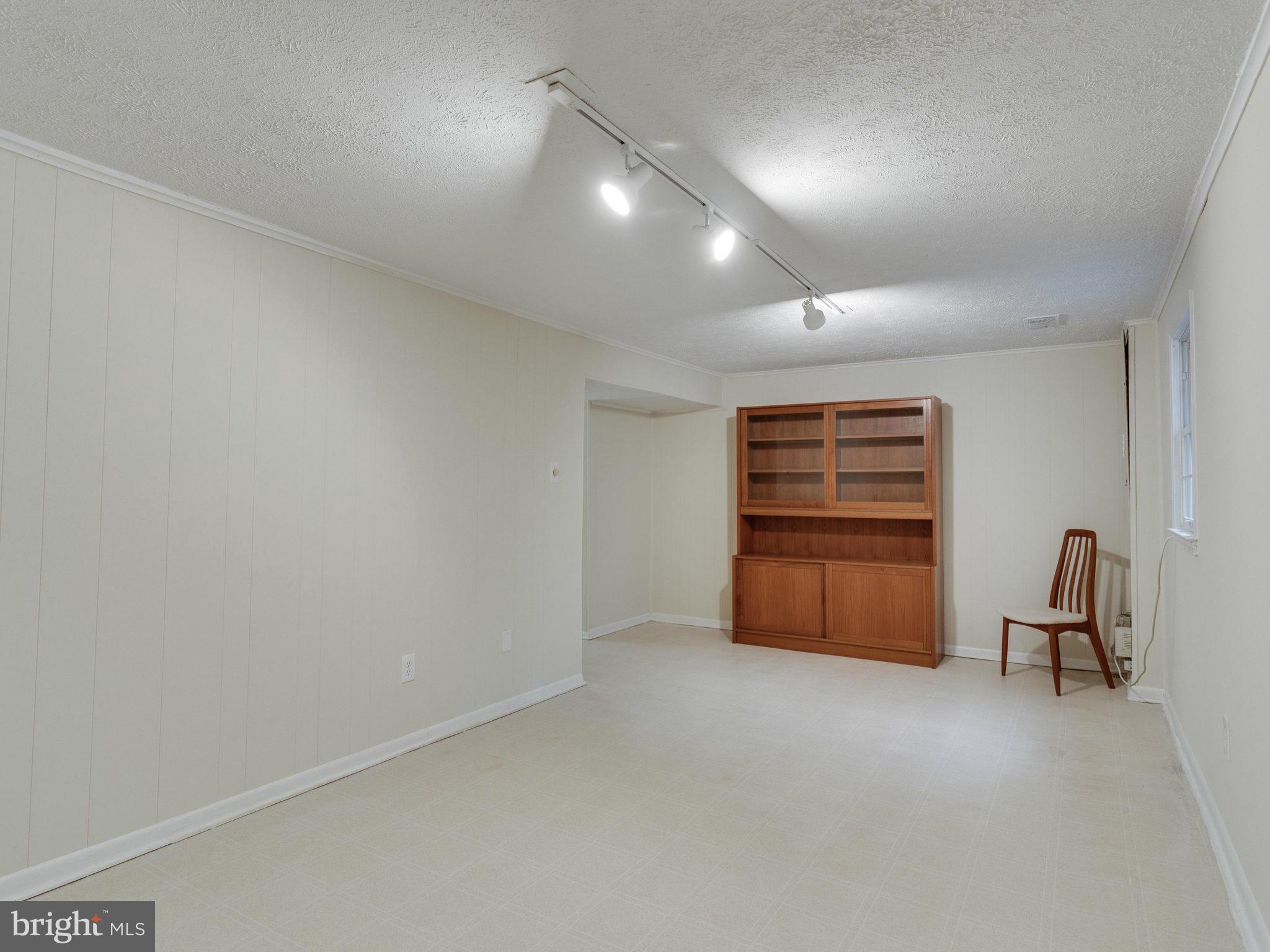 5457 Calvin Court Springfield, VA 22151 - Photo 18 of 30 Recreation Room