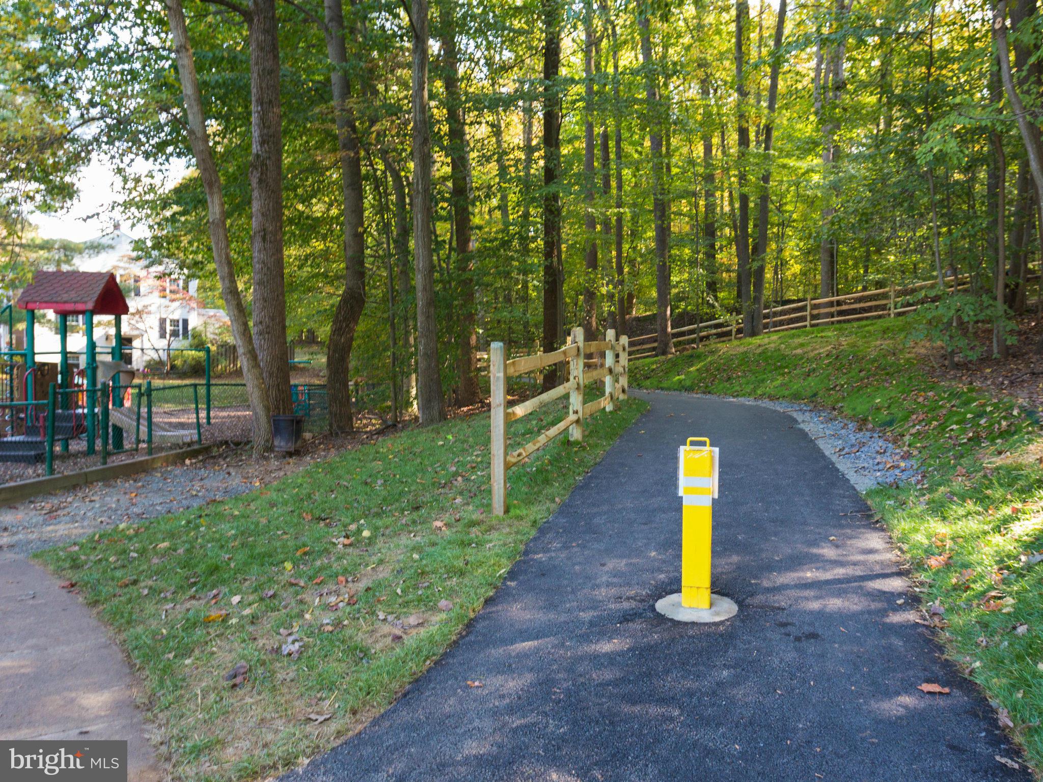 5457 Calvin Court Springfield, VA 22151 - Photo 28 of 30 Community entrance to Lake Accotink Park Trails