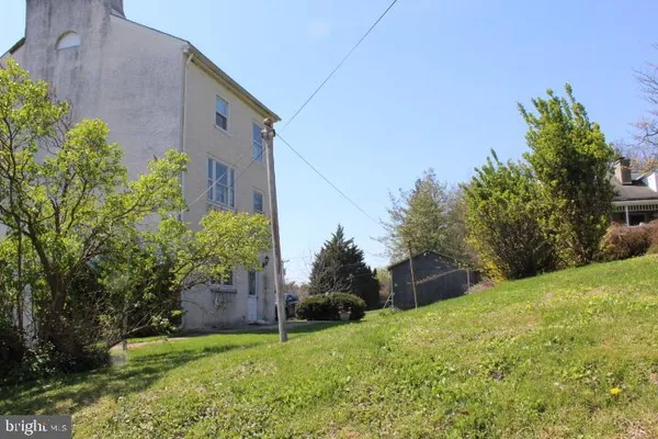 $379,000 | 281 Matsonford Road, Conshohocken, PA 19428