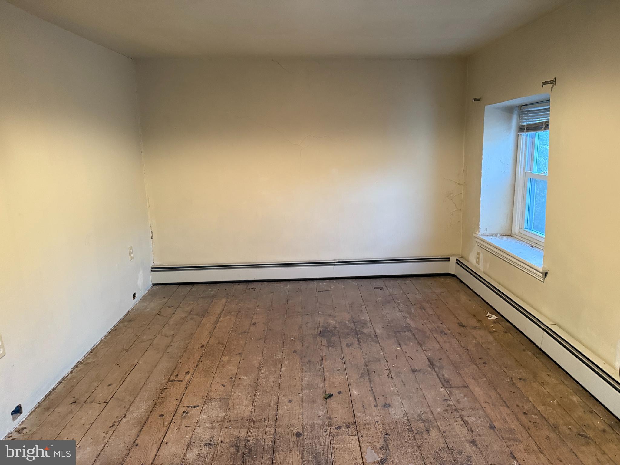 281 Matsonford Road Conshohocken, PA 19428 - Photo 9 of 16 a view of an empty room and window
