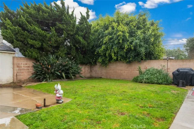 $995,000 | 2410 Termino Avenue, Long Beach, CA 90815