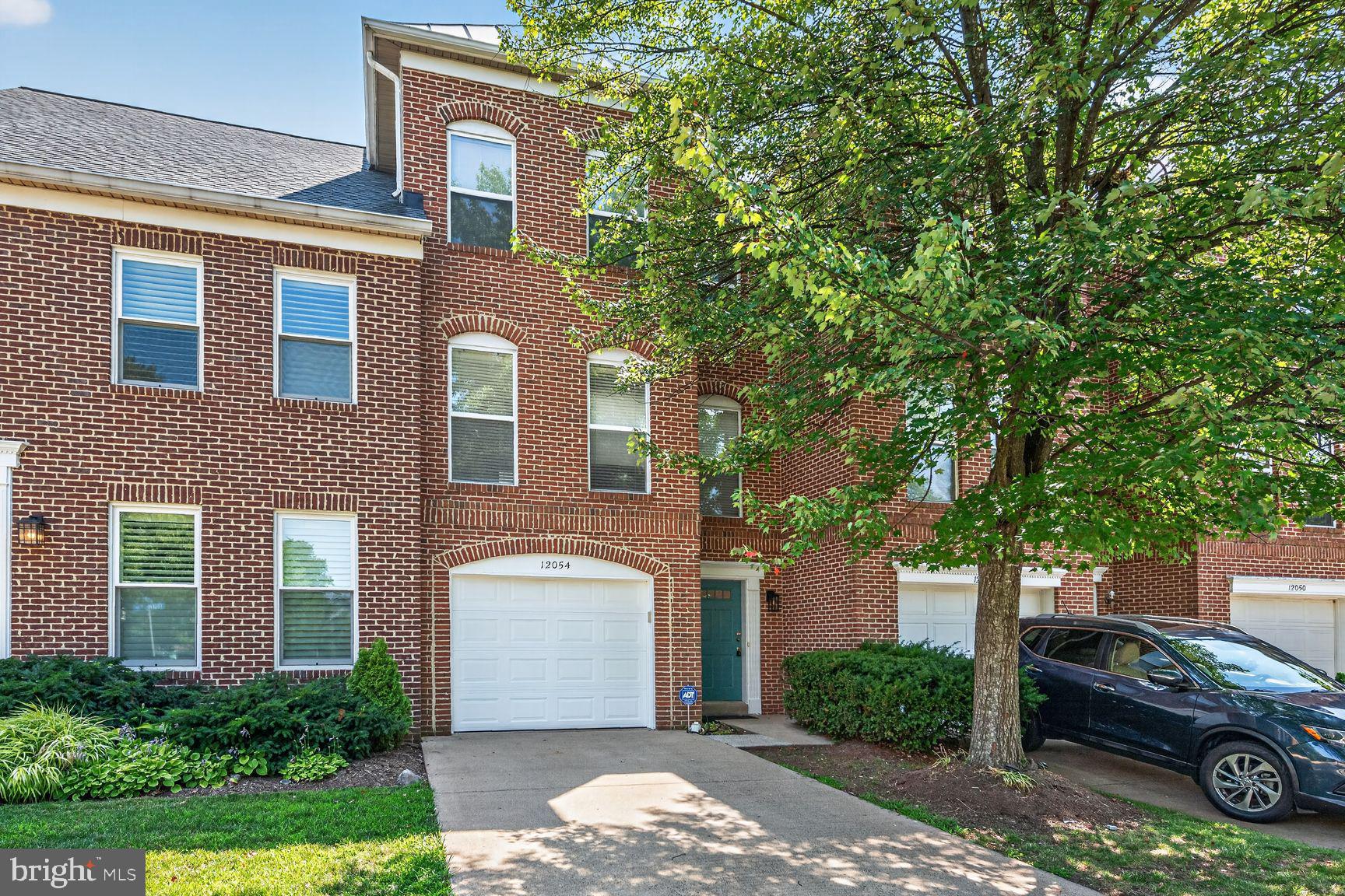 12054 Edgemere Circle Reston, VA 20190 - Photo 1 of 24