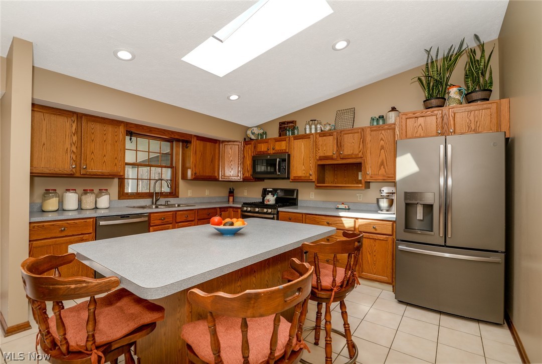 11725 Gladstone Road Warren, OH 44481 - Photo 18 of 35 Gallery Image 18