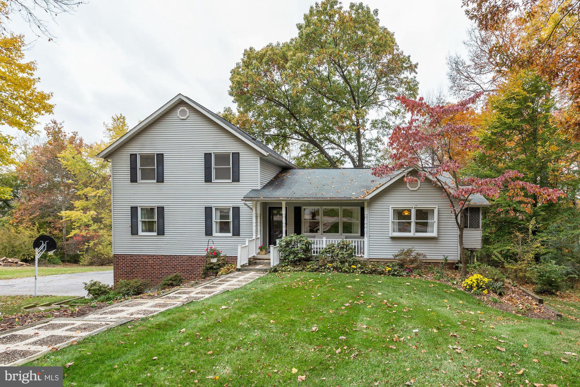 1096 Long Valley Road Westminster, MD 21158 - Photo 2 of 28 Exterior (Front)