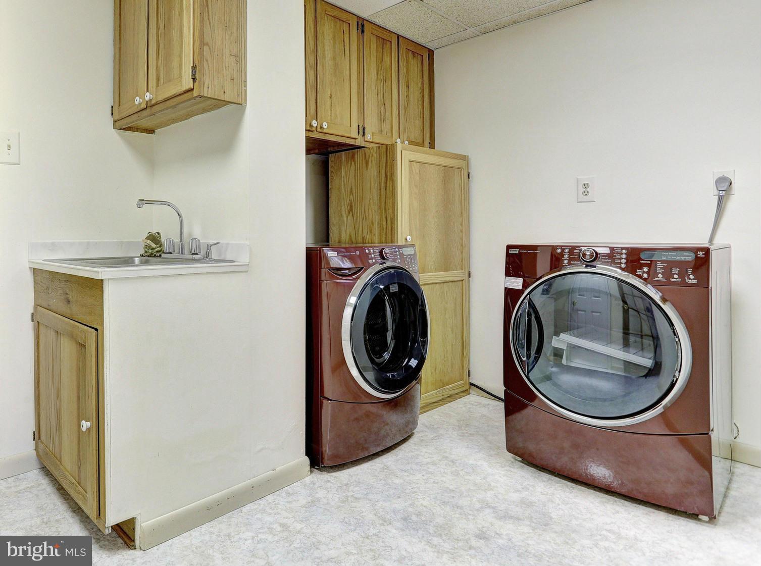 1096 Long Valley Road Westminster, MD 21158 - Photo 22 of 28 Laundry Room