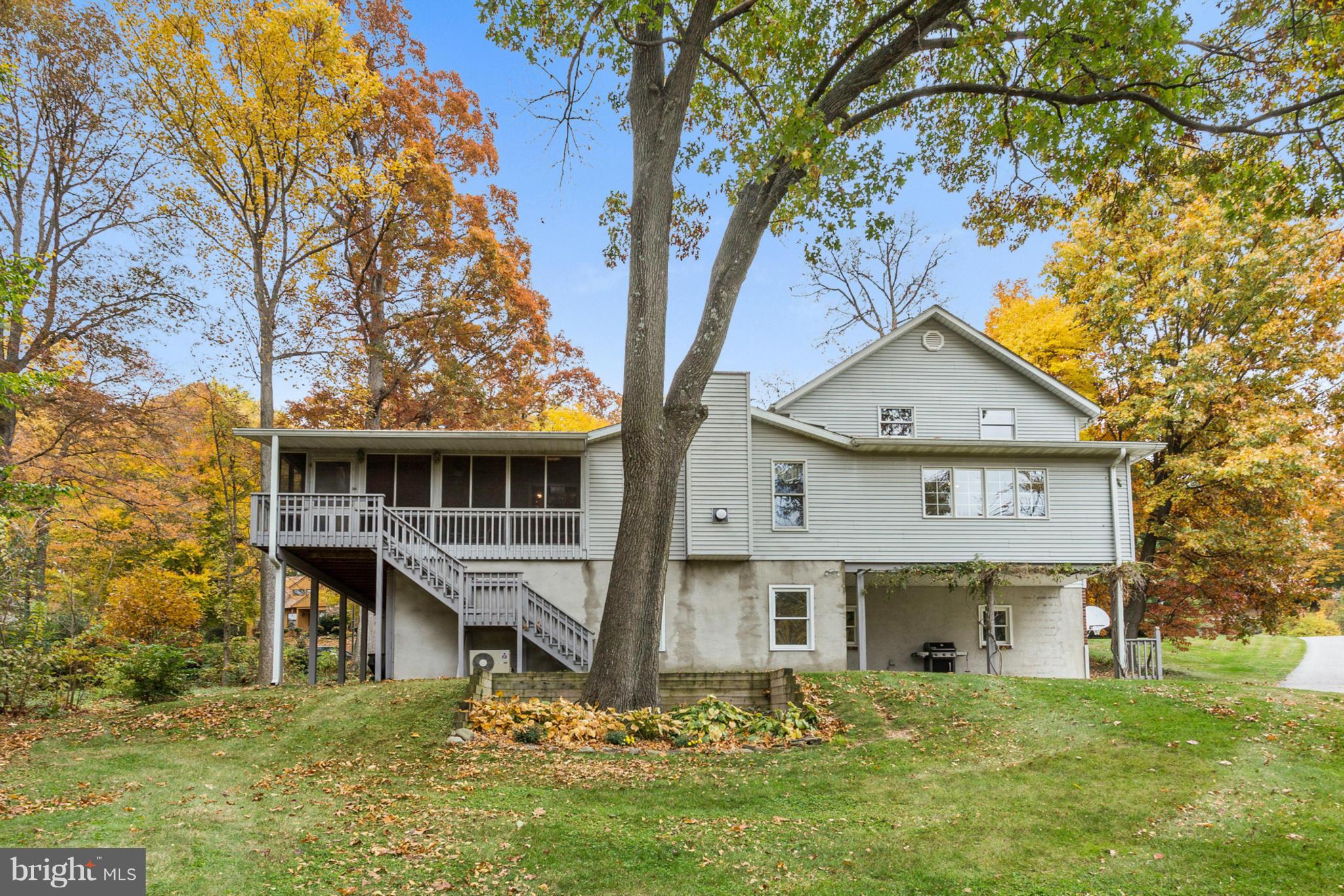 1096 Long Valley Road Westminster, MD 21158 - Photo 25 of 28 Exterior (Rear)
