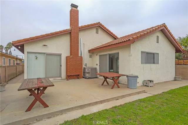 $1,399,000 | 1630 Fern Avenue, Torrance, CA 90503