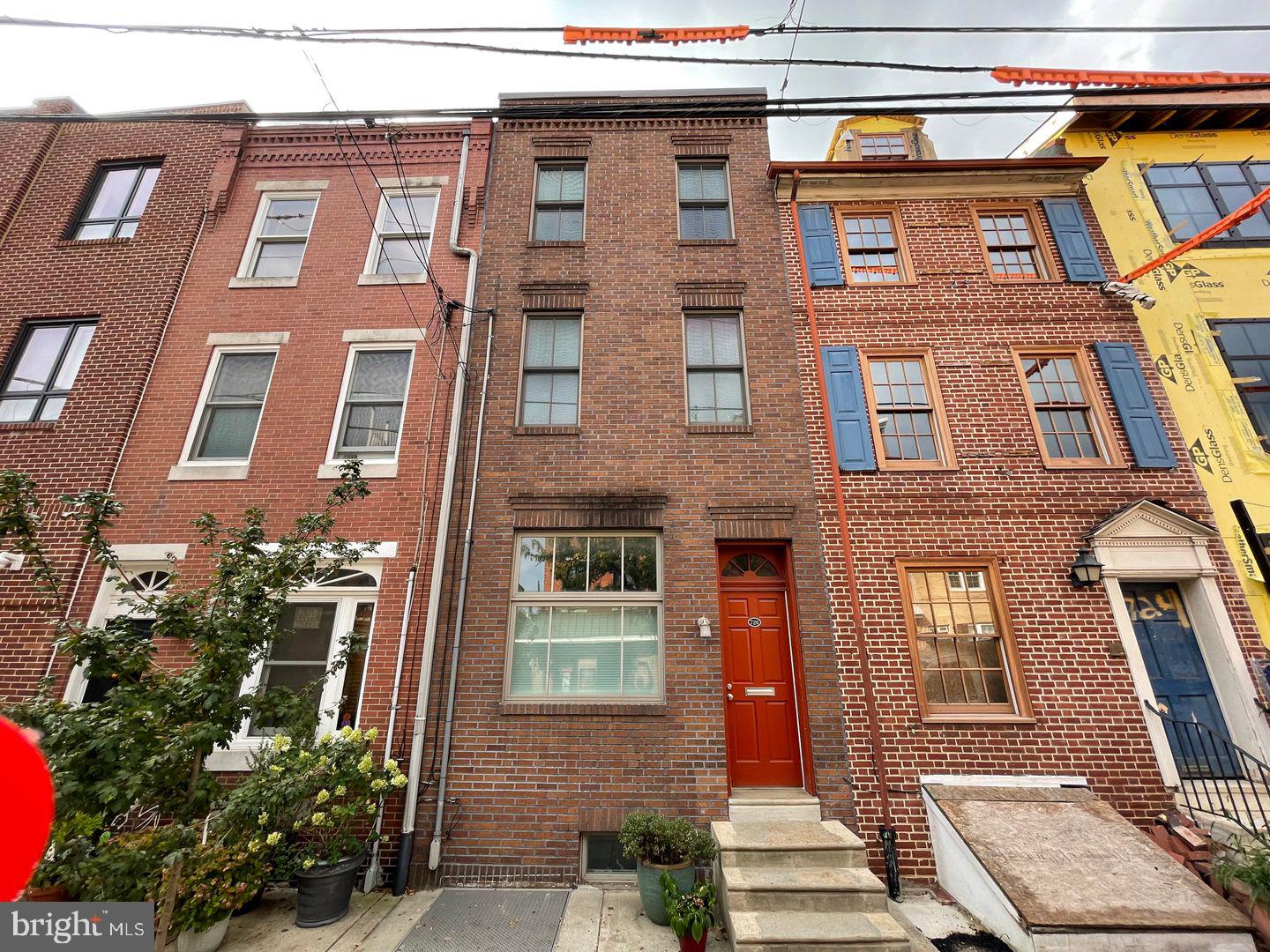 726 South 2nd Street, Unit 2 Philadelphia, PA 19147 - Photo 1 of 10