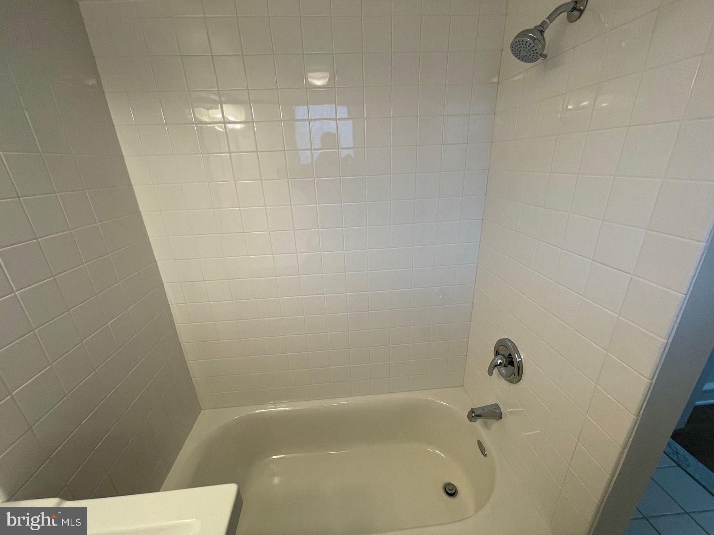 726 South 2nd Street, Unit 2 Philadelphia, PA 19147 - Photo 7 of 10