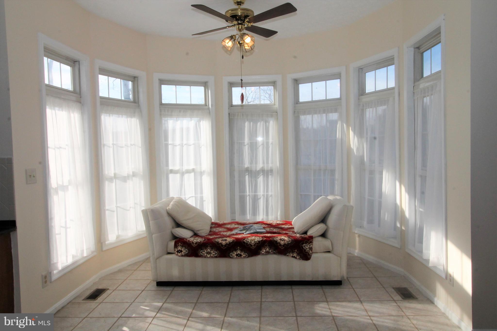 301 Huntersridge Road Winchester, VA 22602 - Photo 5 of 51 Breakfast nook off of kitchen with lots of light.