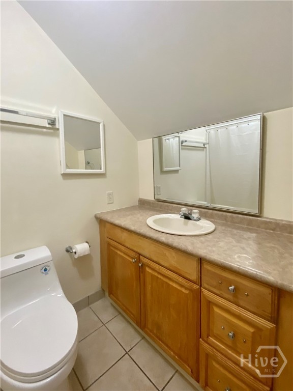 1315 B Bonaventure Road, Unit UPSTAIRS Savannah, GA 31404 - Photo 14 of 18