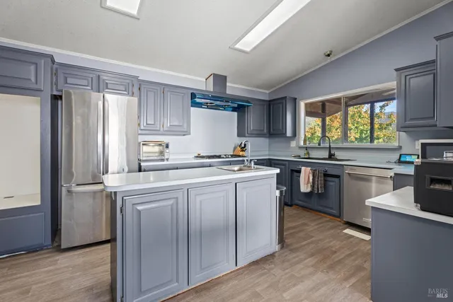 $515,000 | 3371 Old River Road, Ukiah, CA 95482