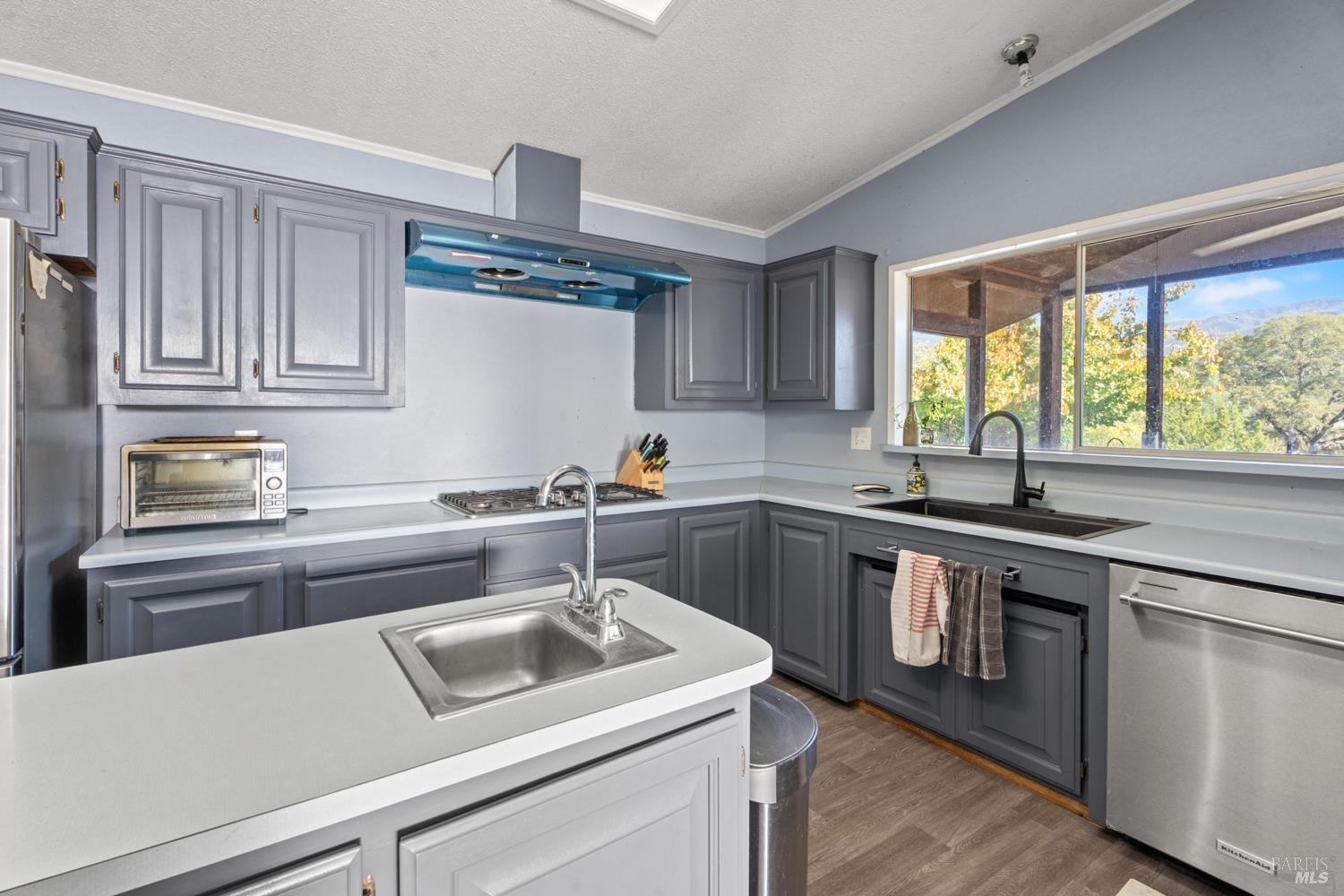 3371 Old River Road Ukiah, CA 95482 - Photo 19 of 31