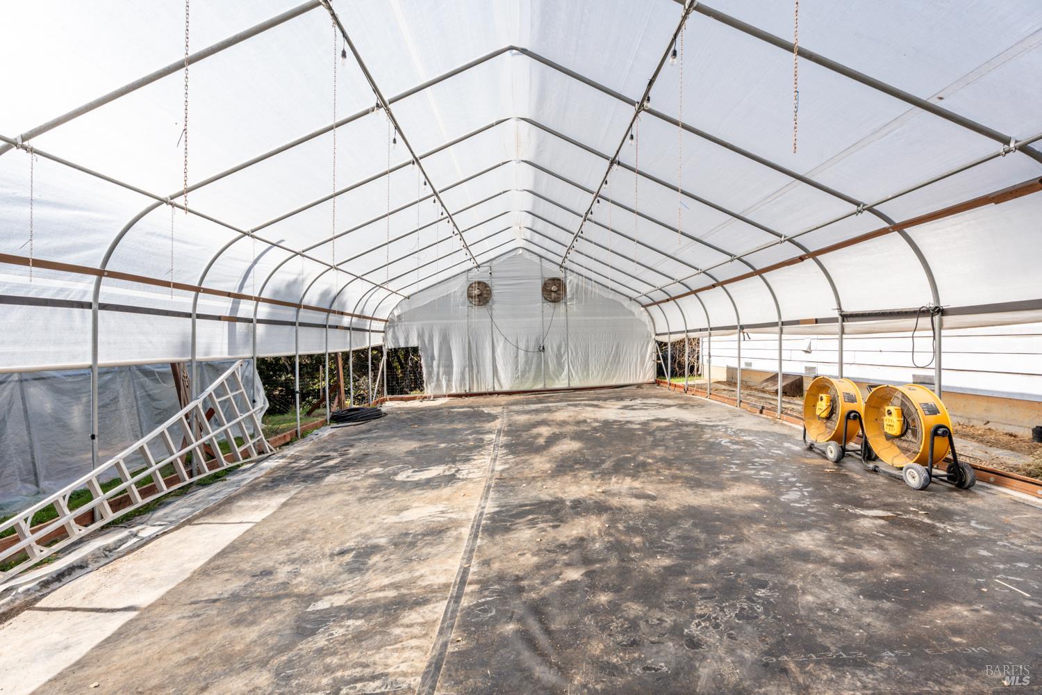 3371 Old River Road Ukiah, CA 95482 - Photo 25 of 31