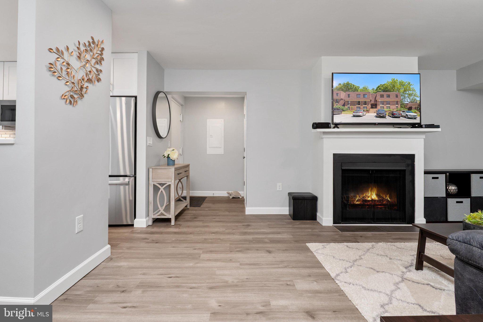5245 West Running Brook Road, Unit 302 Columbia, MD 21044 - Photo 4 of 24