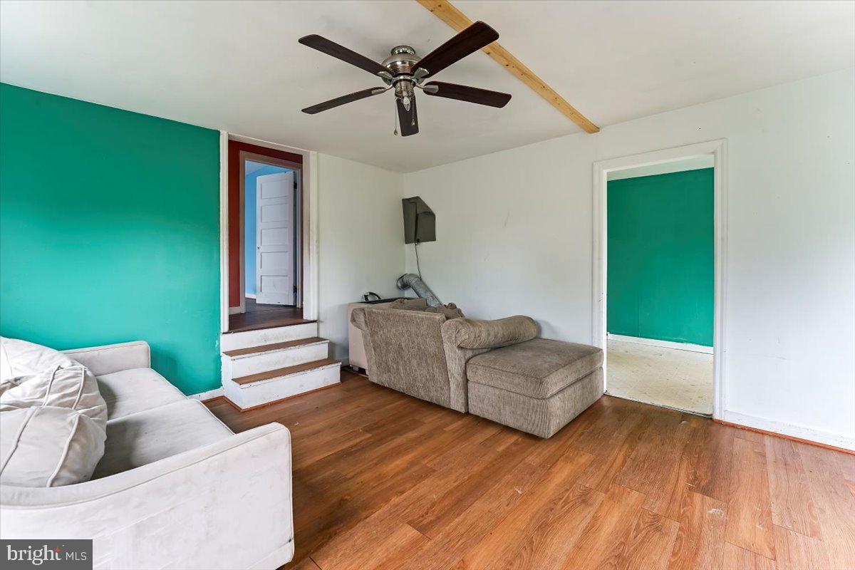 177 New Garden Road Avondale, PA 19311 - Photo 11 of 37 Lower Unit 2 - Living Room