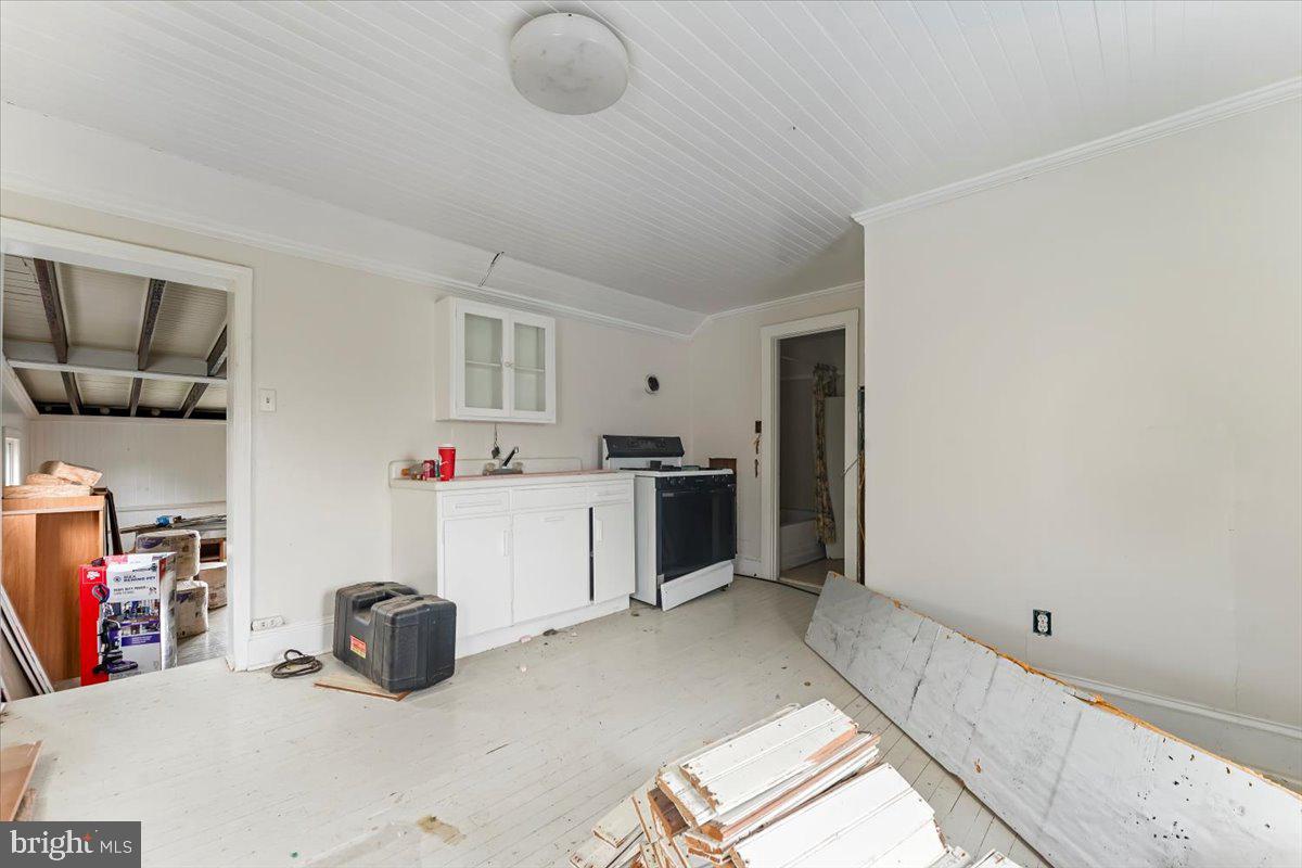 177 New Garden Road Avondale, PA 19311 - Photo 19 of 37 Upper Studio Unit 3 - Kitchen