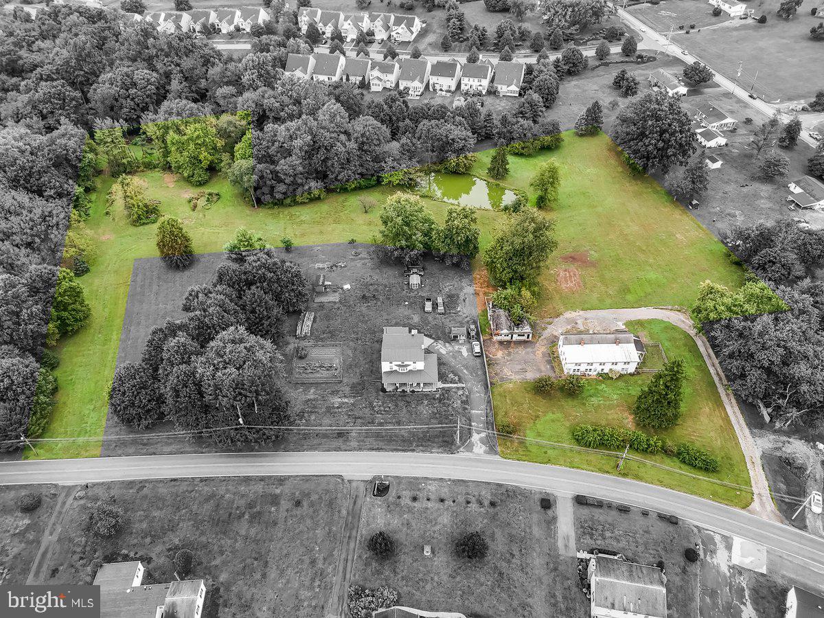 177 New Garden Road Avondale, PA 19311 - Photo 33 of 37 Lot Lines are Estimated