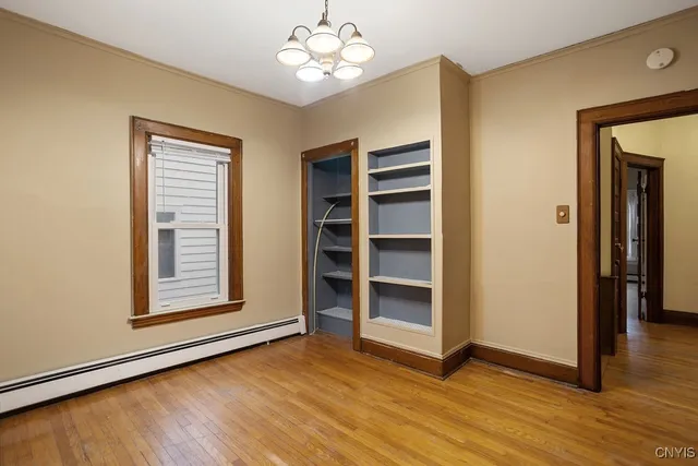 $299,000 | 109 Avondale Place, Syracuse, NY 13210