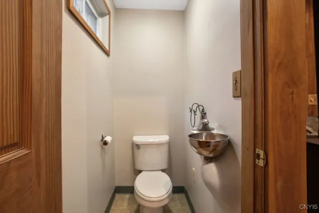 $299,000 | 109 Avondale Place, Syracuse, NY 13210