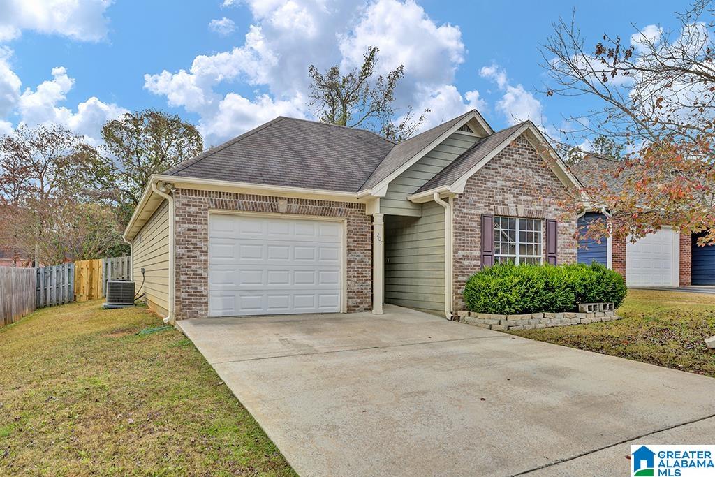 207 Carrington Lane Calera, AL 35040 - Photo 4 of 23
