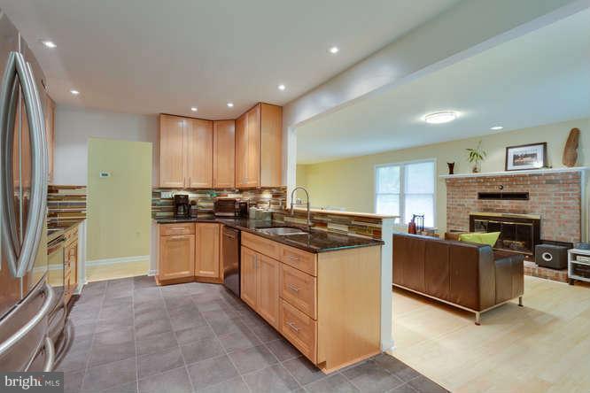1716 Mountain Road Haymarket, VA 20169 - Photo 12 of 30 Kitchen
