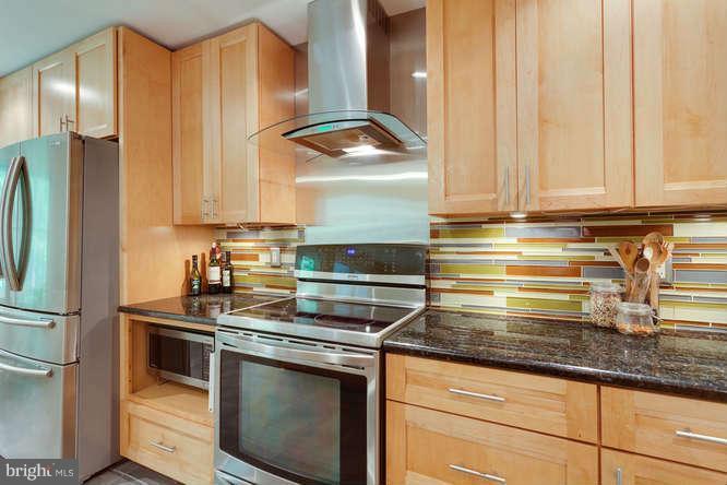 1716 Mountain Road Haymarket, VA 20169 - Photo 14 of 30 Kitchen