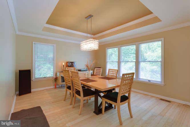 1716 Mountain Road Haymarket, VA 20169 - Photo 15 of 30 Dining Room