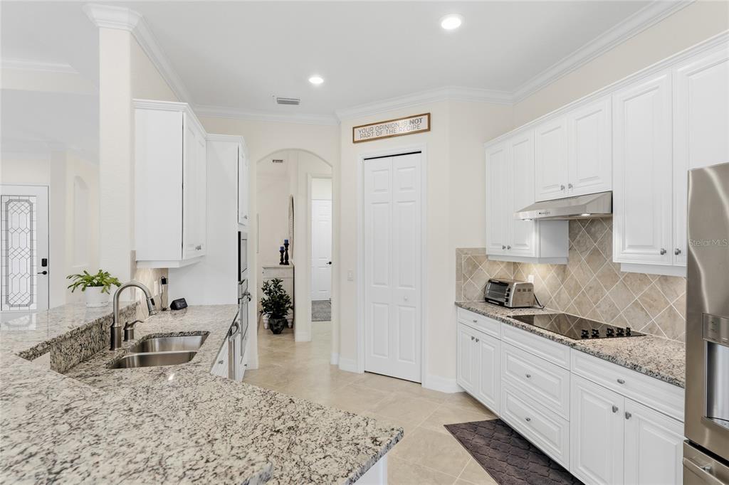 13635 Classico Court Venice, FL 34293 - Photo 10 of 67