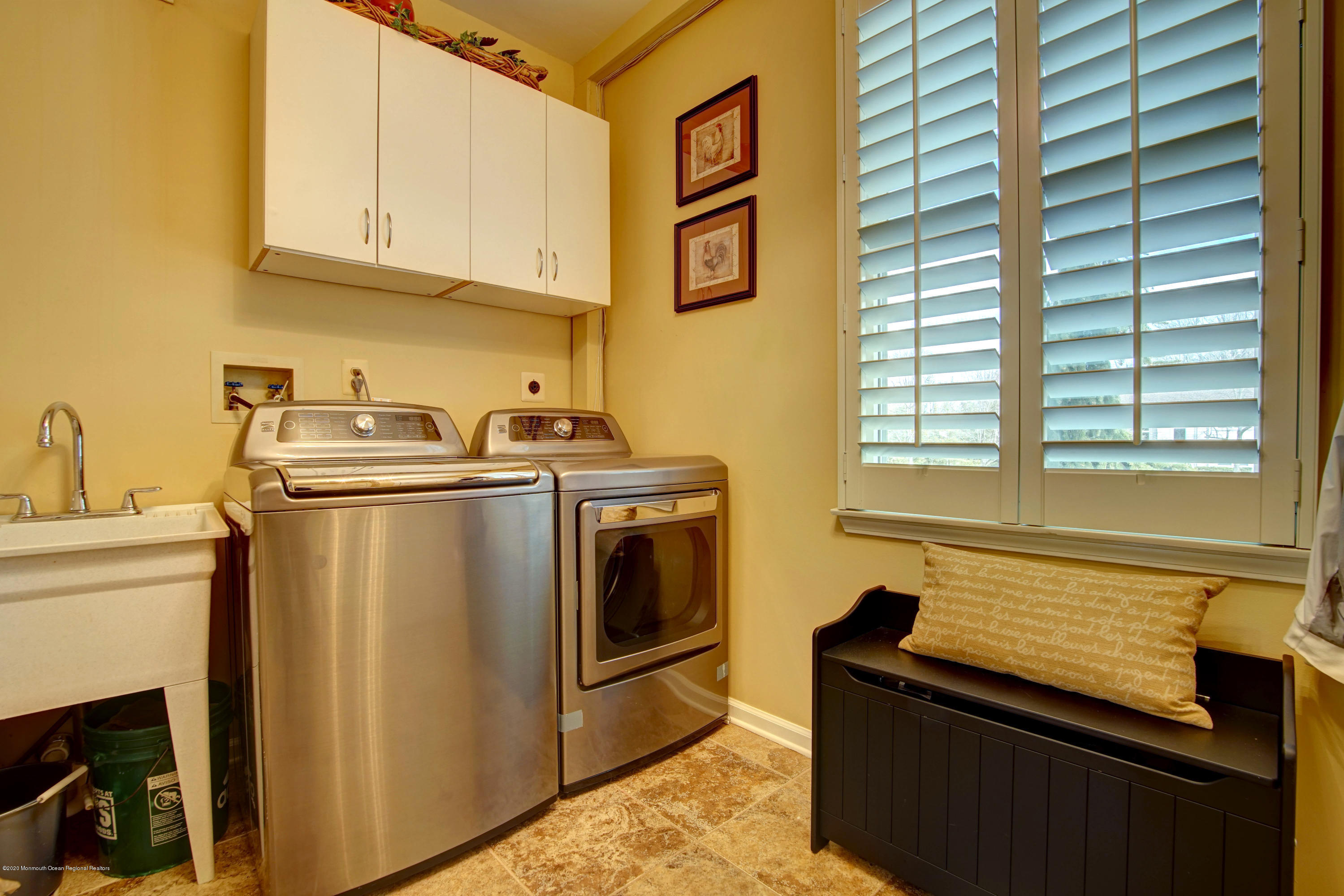 4 Russell Road Freehold, NJ 07728 - Photo 38 of 45 Laundry room