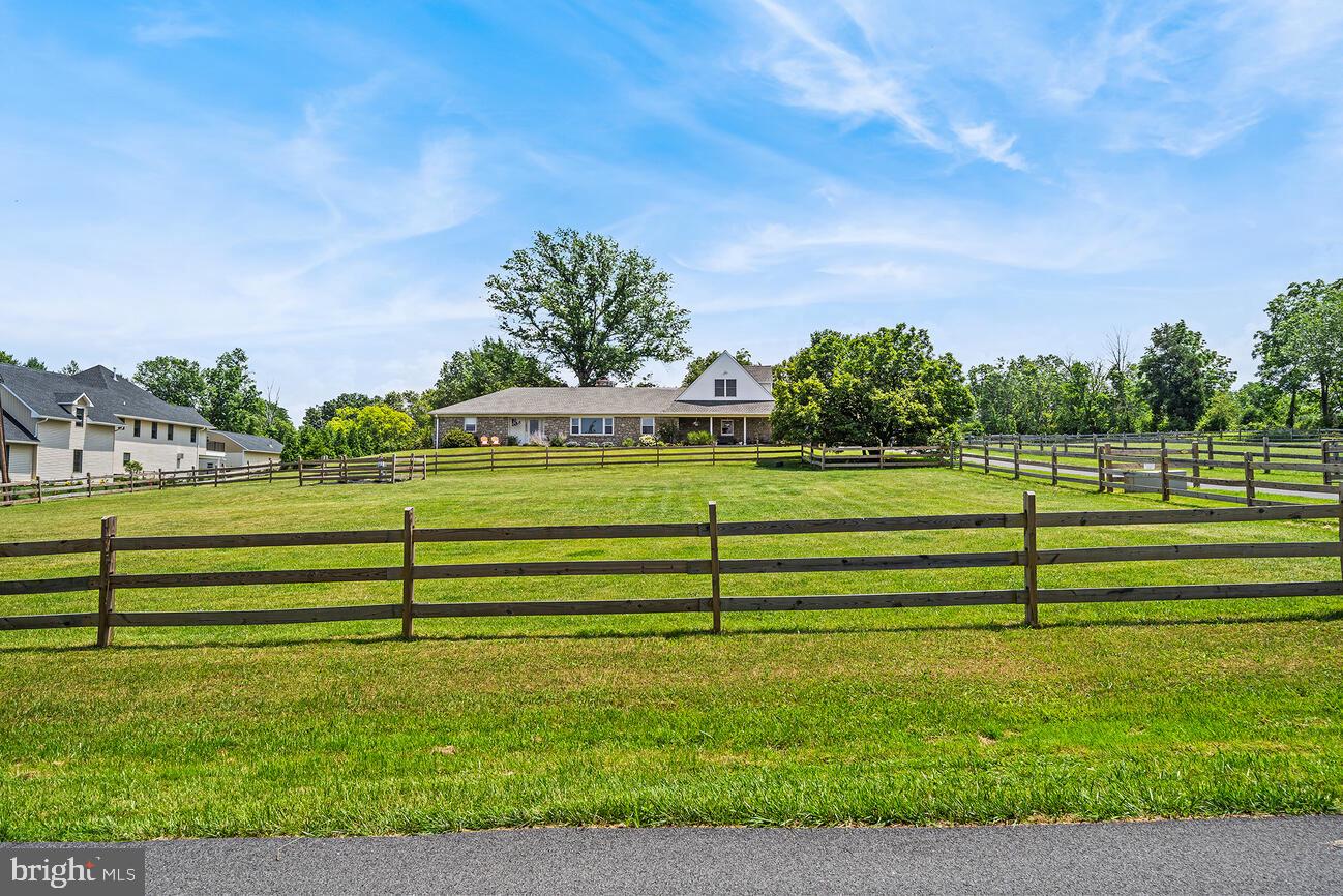 1220 Kriebel Mill Road Collegeville, PA 19426 - Photo 3 of 27