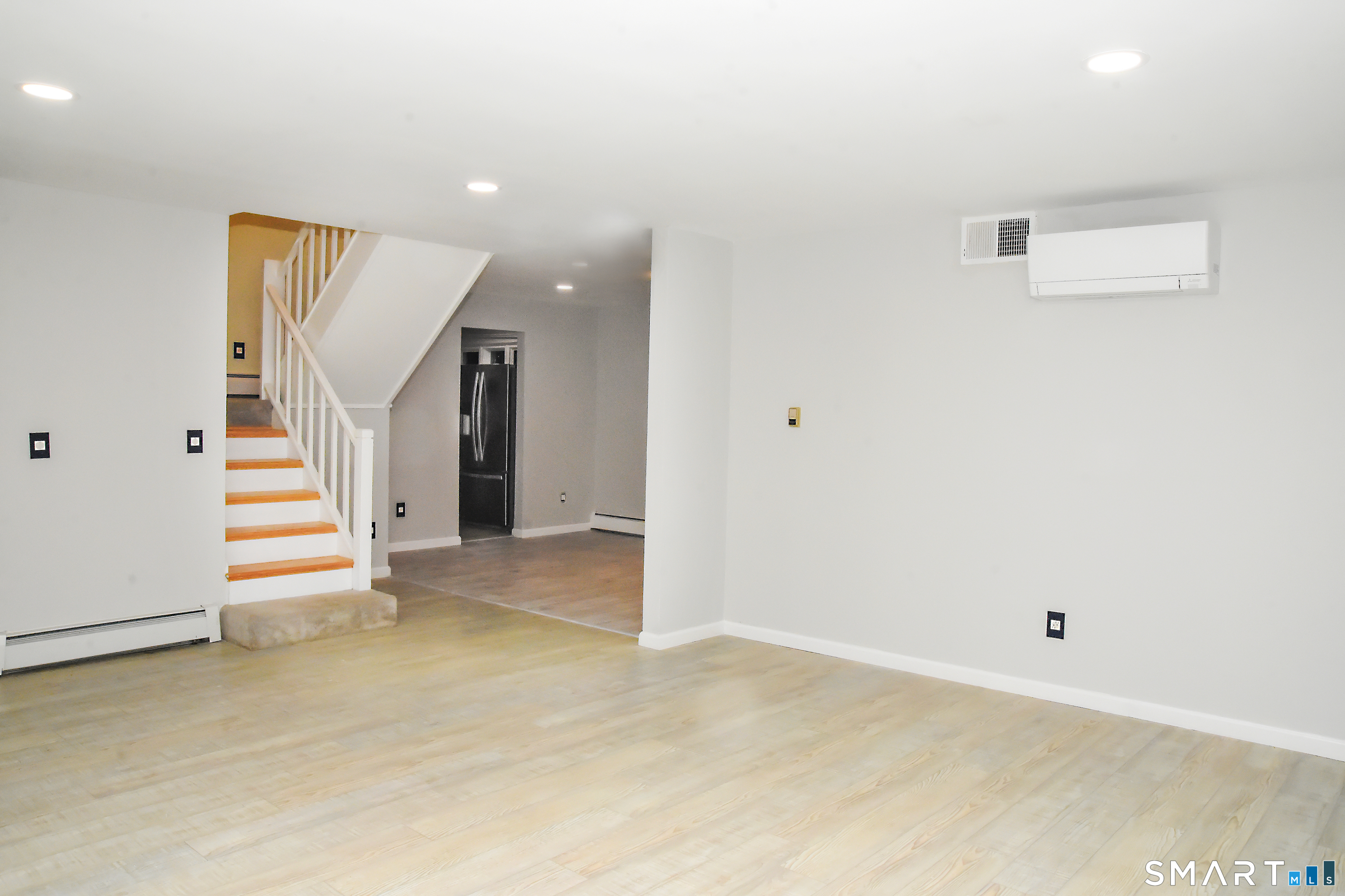 1 Talcott Glen Road, Unit D Farmington, CT 06032 - Photo 4 of 28 Gallery Image 4