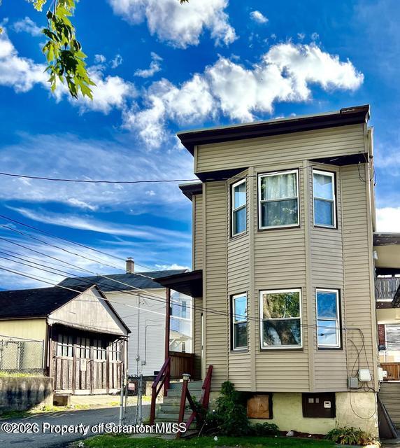 642 Alder Street, Unit 2 Scranton, PA 18505 - Photo 1 of 9 20231219194713188377000000-o