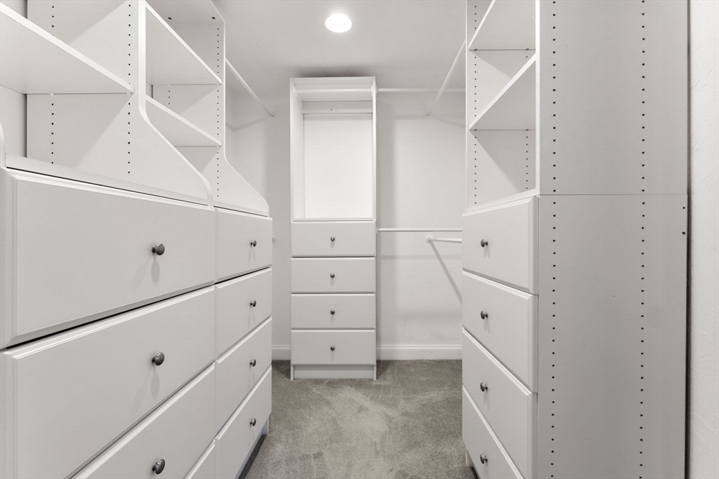 29 Virginia Road Natick, MA 01760 - Photo 17 of 28 Gallery Image 17
