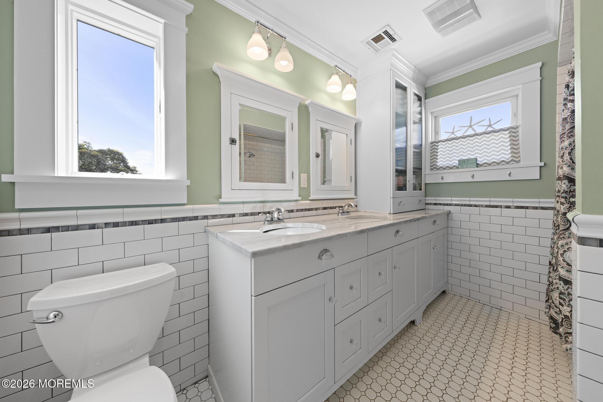 69 Foster Street Red Bank, NJ 07701 - Photo 31 of 56 2nd floor full bath