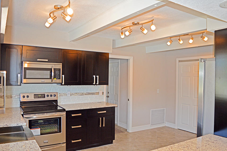 3126 Old Edwards Road Fort Pierce, FL 34981 - Photo 31 of 63 DSC_0424