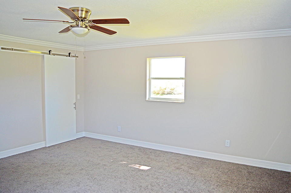 3126 Old Edwards Road Fort Pierce, FL 34981 - Photo 40 of 63 DSC_0452