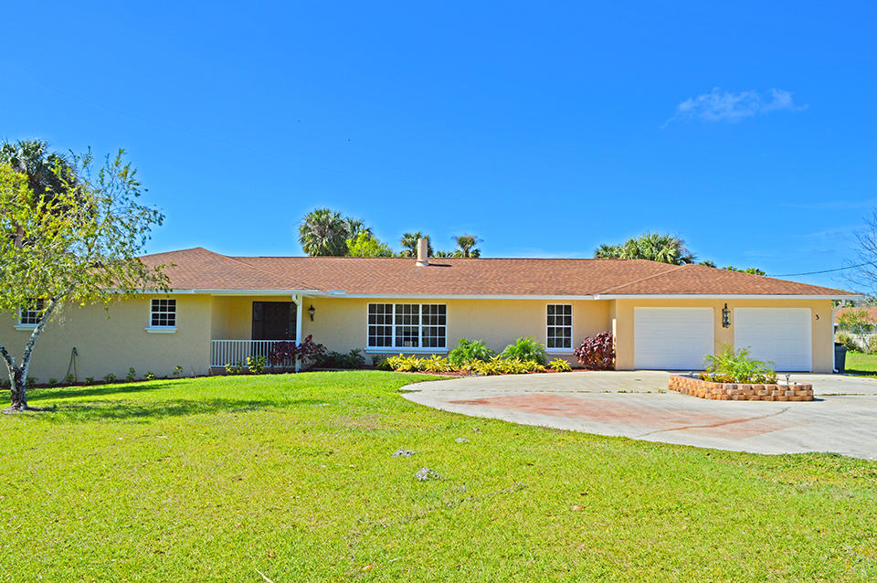 3126 Old Edwards Road Fort Pierce, FL 34981 - Photo 8 of 63 DSC_0382