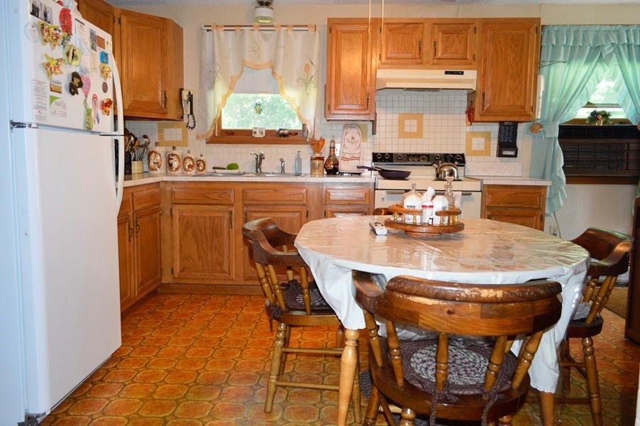 169 Yarmouth Road Gray, ME 04039 - Photo 3 of 25 Photo