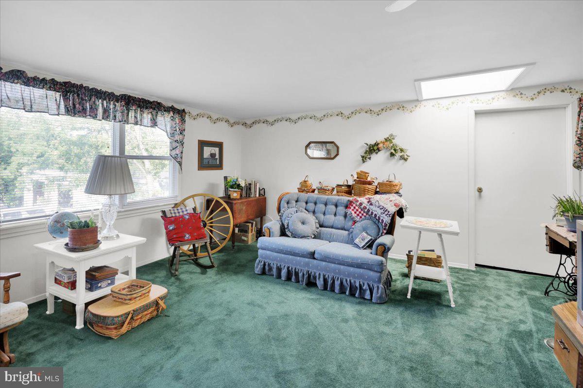329 Gates Road Hershey, PA 17033 - Photo 15 of 34 Large multi purpose sunroom