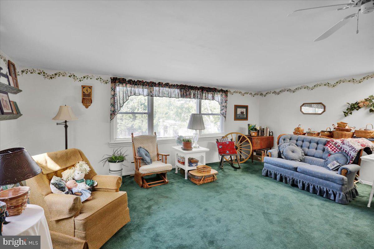 329 Gates Road Hershey, PA 17033 - Photo 16 of 34 Gallery Image 16