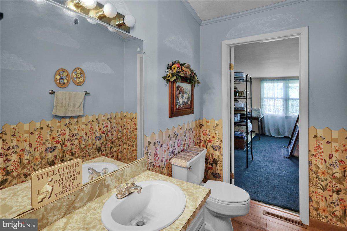 329 Gates Road Hershey, PA 17033 - Photo 17 of 34 1/2 bath leading to BR or office area
