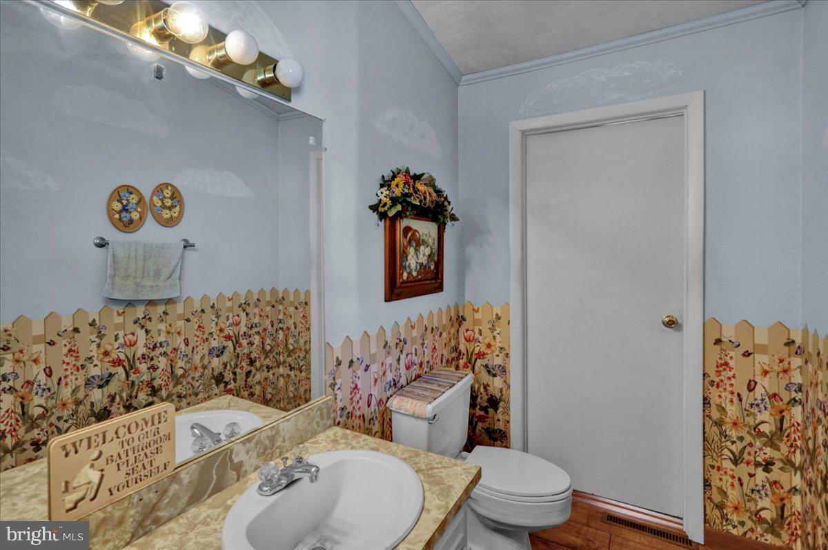 329 Gates Road Hershey, PA 17033 - Photo 18 of 34 Gallery Image 18