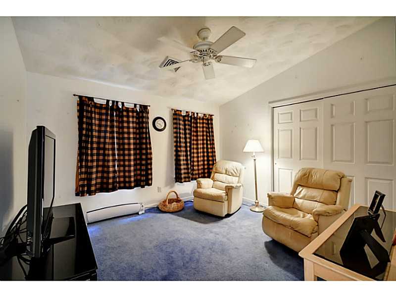 6 Pickering Drive Westerly, RI 02891 - Photo 23 of 25 Studio/Study/Office.