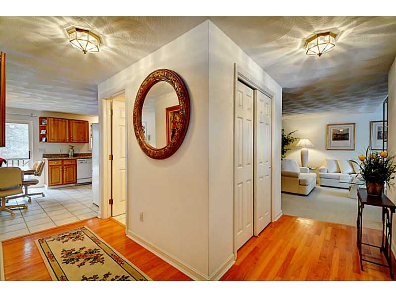 6 Pickering Drive Westerly, RI 02891 - Photo 3 of 25 Entry.