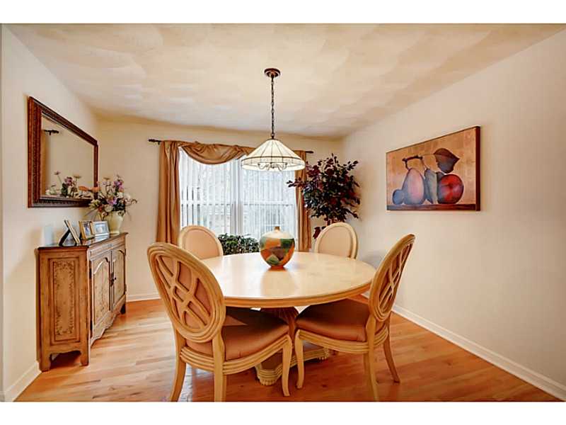 6 Pickering Drive Westerly, RI 02891 - Photo 10 of 25 Dining Room.