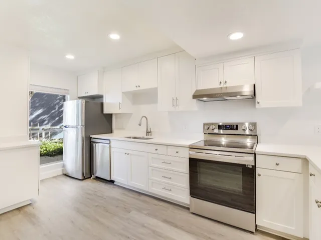 $1,950 | 3816 Southway Drive, Unit 101, Austin, TX 78704