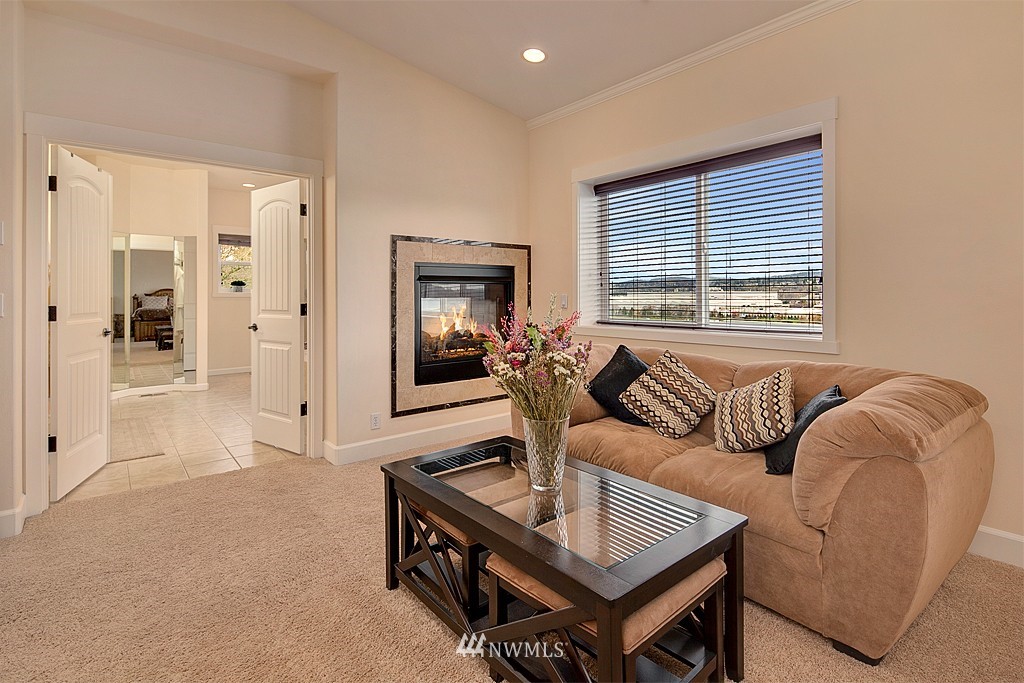 102 Northwest 6th Street Renton, WA 98057 - Photo 16 of 20