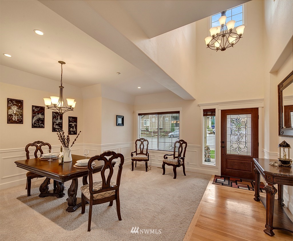 102 Northwest 6th Street Renton, WA 98057 - Photo 7 of 20